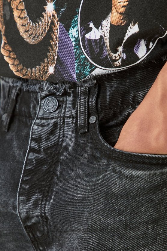 Slim-Fit Jeansshorts mit Bund