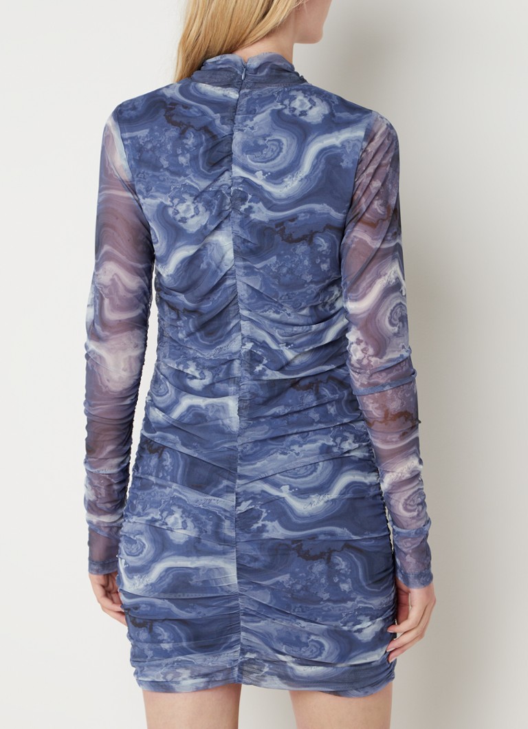 Abito corto NIKKIE in maglia marmorizzata con volant