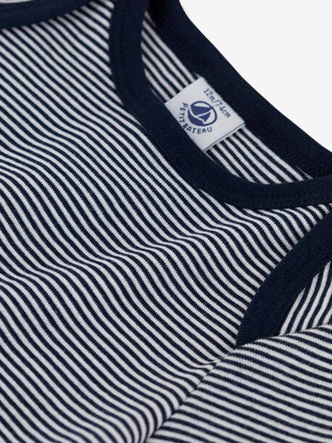 Petit Bateau Baby T-Shirt aus Bio-Baumwolle PETIT BATEAU - marine/weiß gestreift