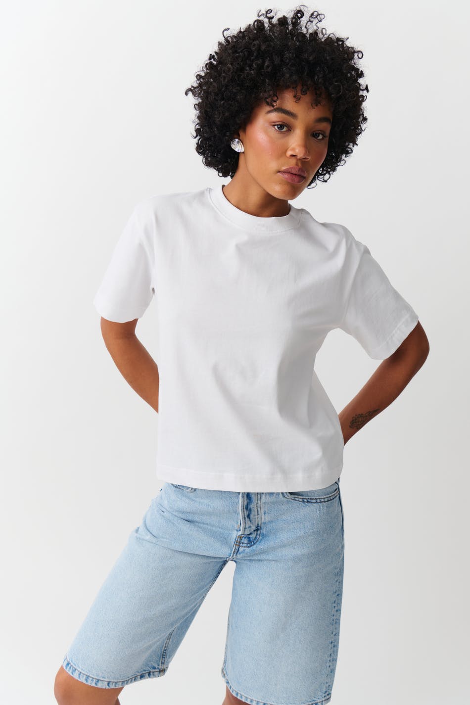 Basic tee