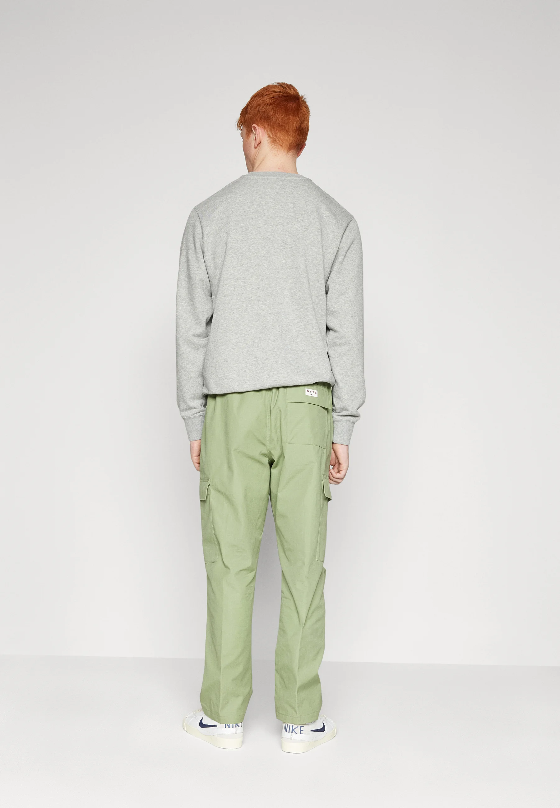 Nike Sportswear PANT - Pantalones cargo