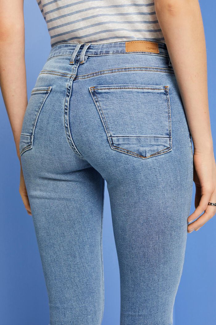 Washed Jeans mit Bio-Baumwolle