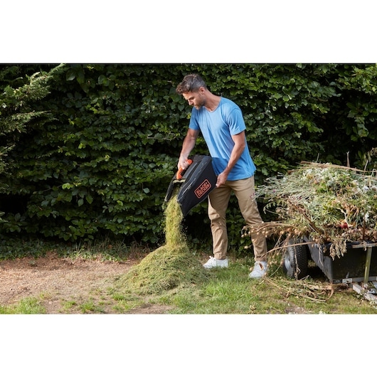 Kosiarka Black & Decker BCMW3336L2-QW 36 V 2,5 Ah i ładowarka 33 cm