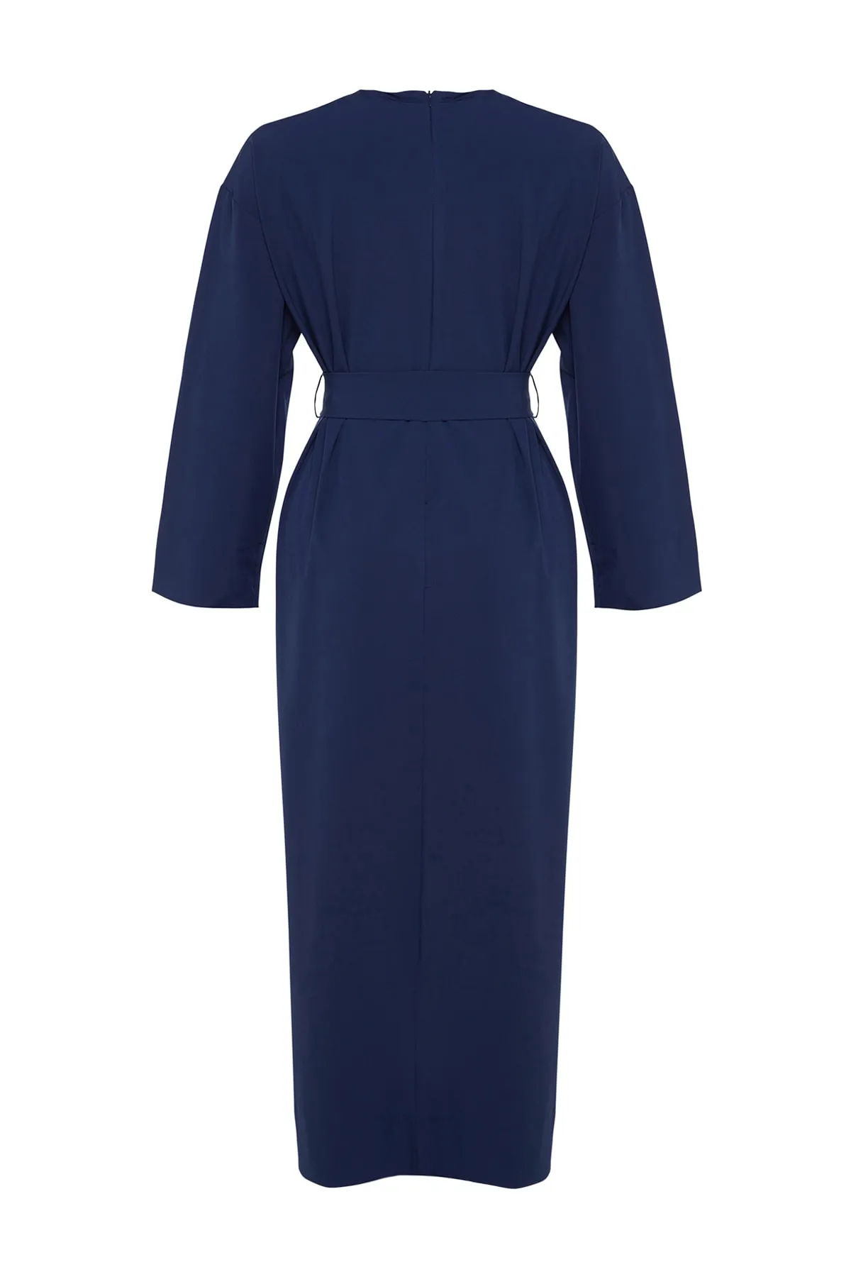 Trendyol Modest  Marineblaues, gewebtes Kleid aus Fallschirmstoff mit Taillengürtel und weiter Passform TCTSS23EB00251