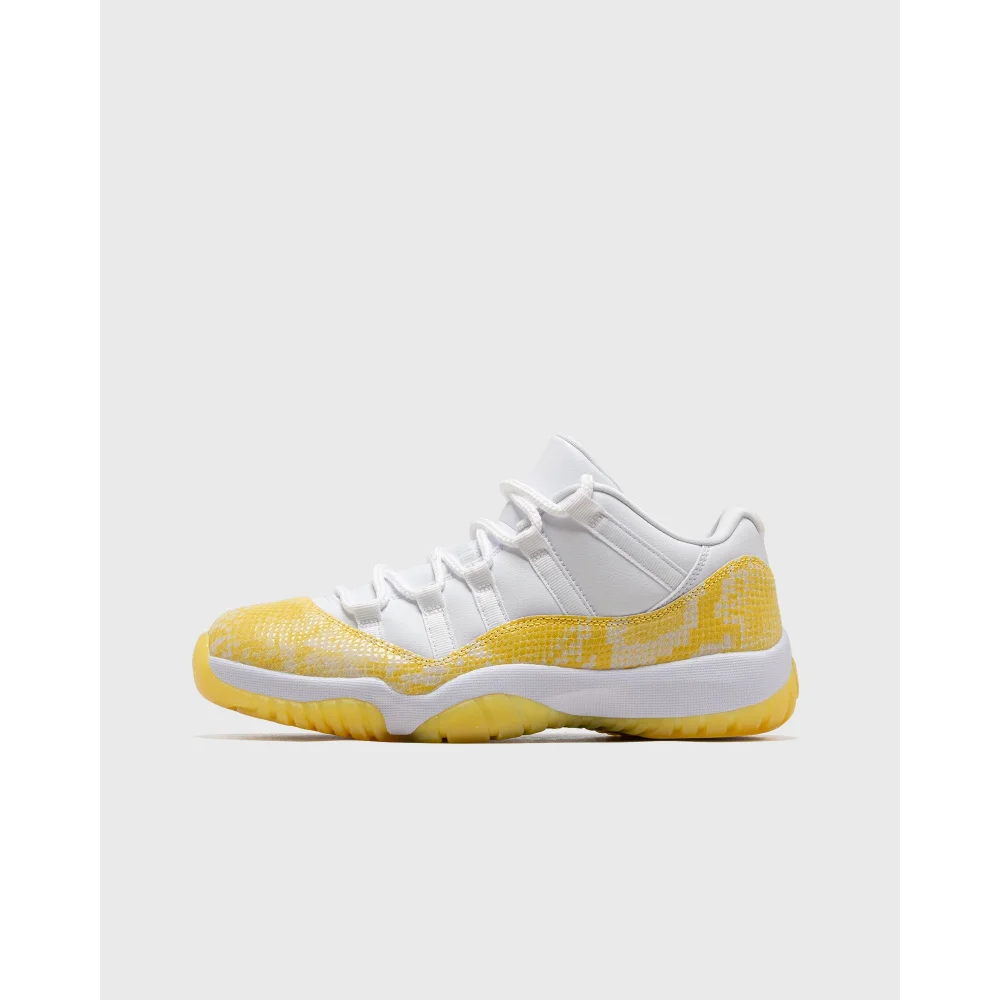 NIKE JORDAN WMNS Air Jordan 11 Retro Low AH7860-107 / weiss