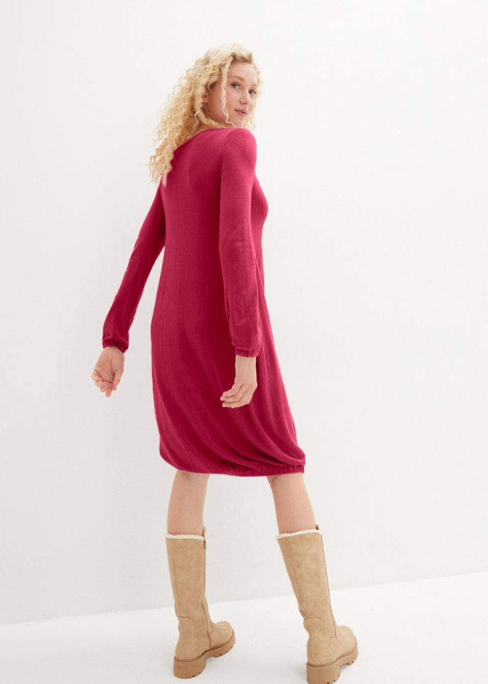 Feinstrickkleid in O-Silhouette, knieumspielend