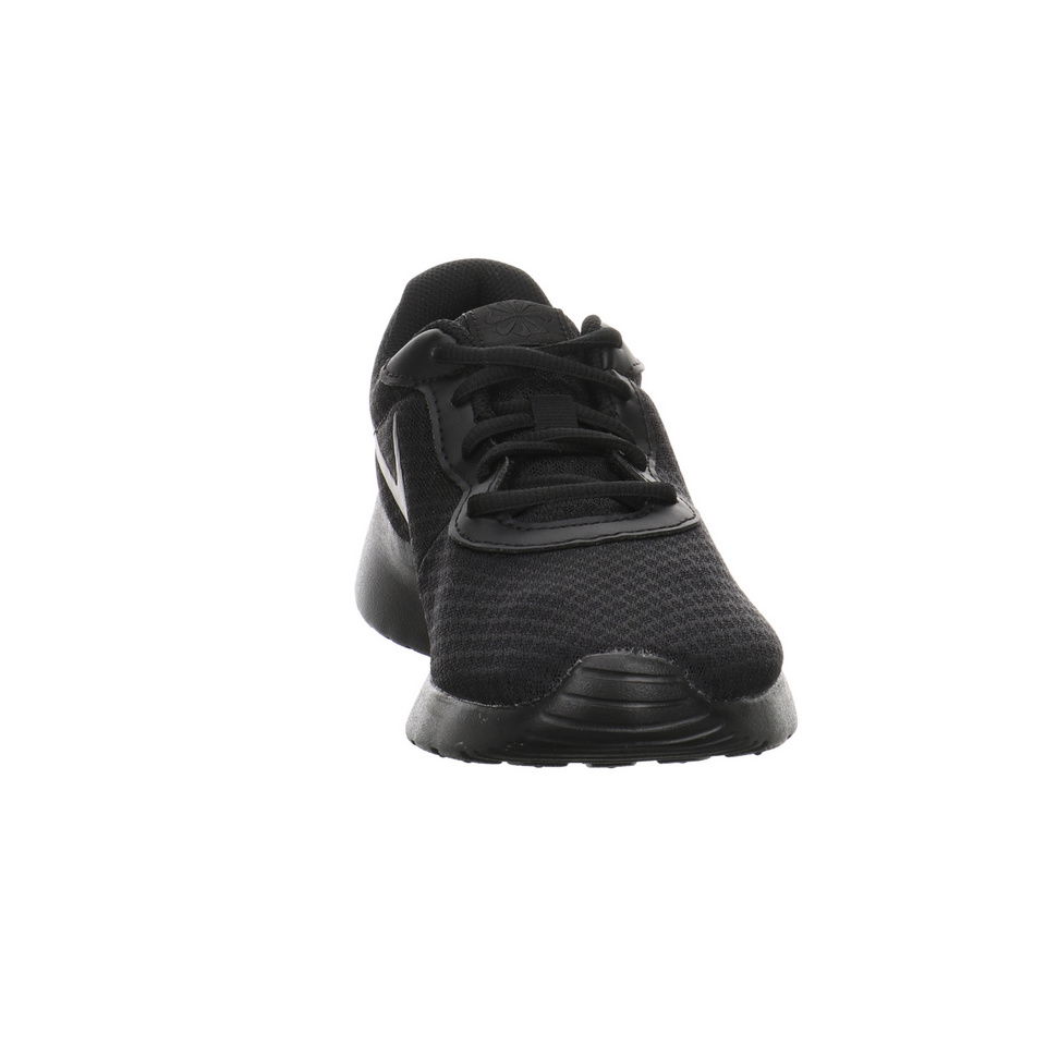 Nike Tanjun Sneaker