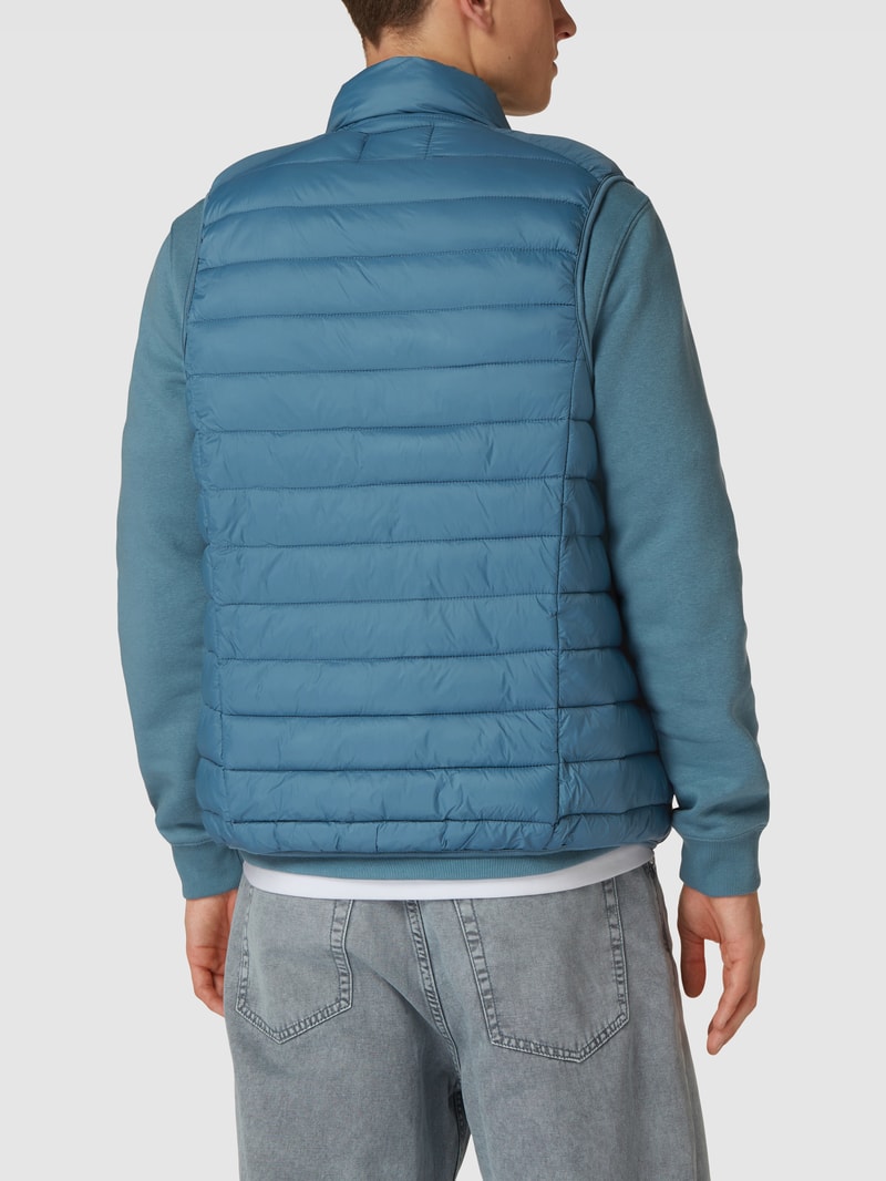 Steppweste mit Label-Patch 'Romsey' in hellblau