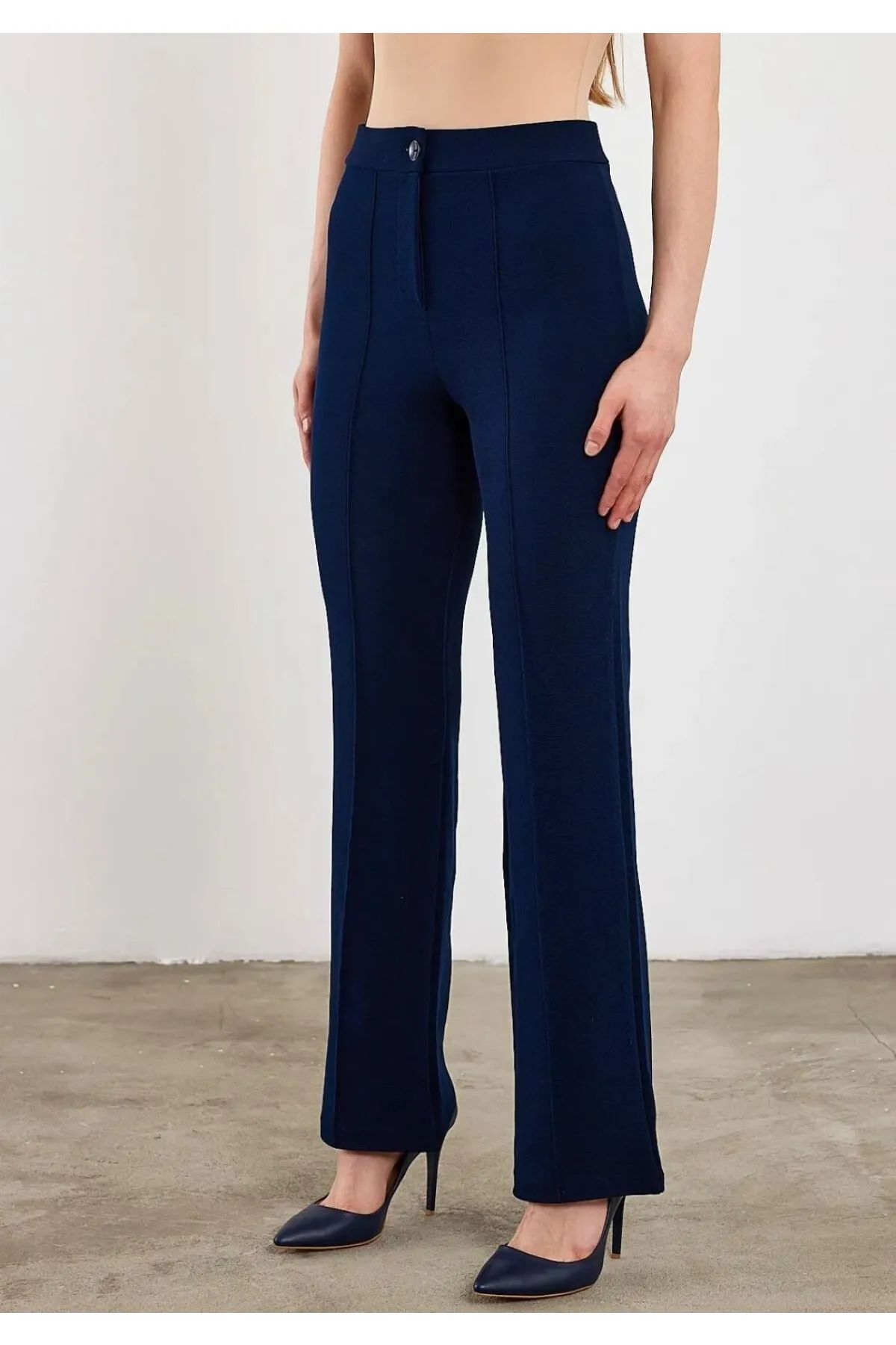 VOLT CLOTHİNG  Lycra-Hose mit weitem Bein für Damen