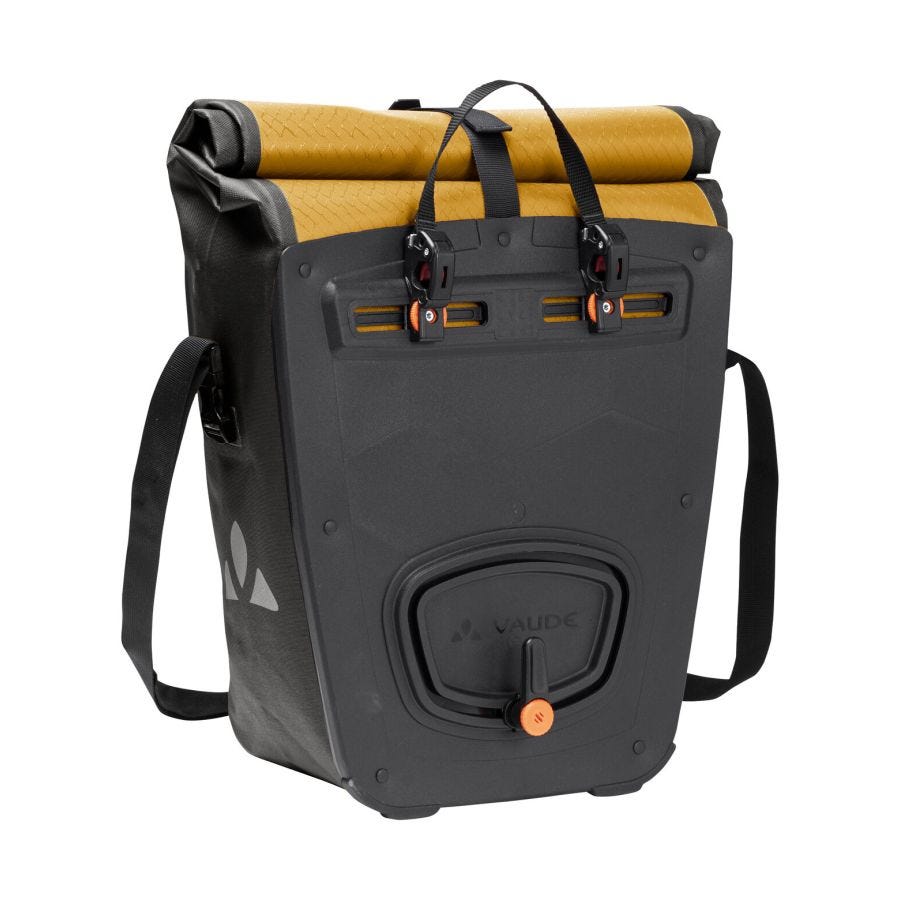 Aqua Back Fahrradtasche, recyceltes Hauptmaterial
