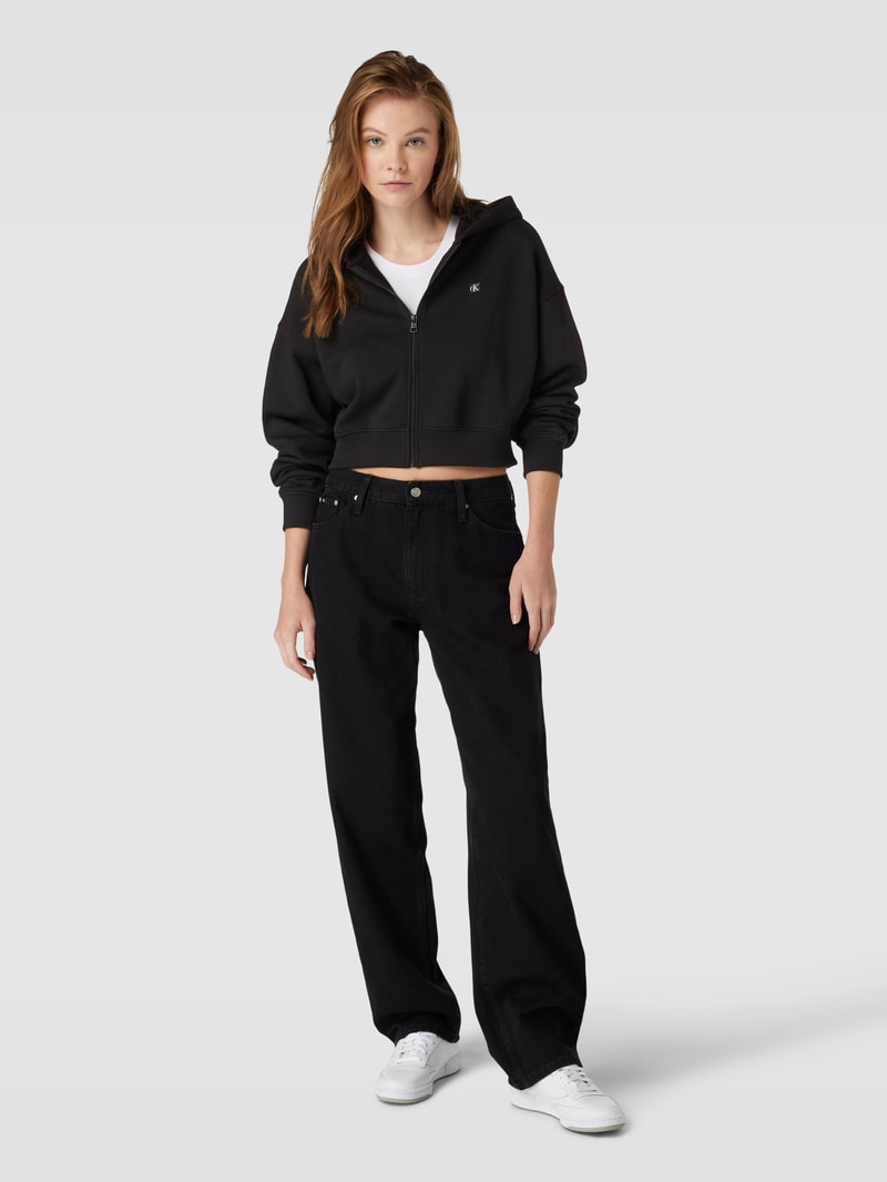 Cropped Sweatjacke mit Label-Patch Modell 'EMBRO' in black