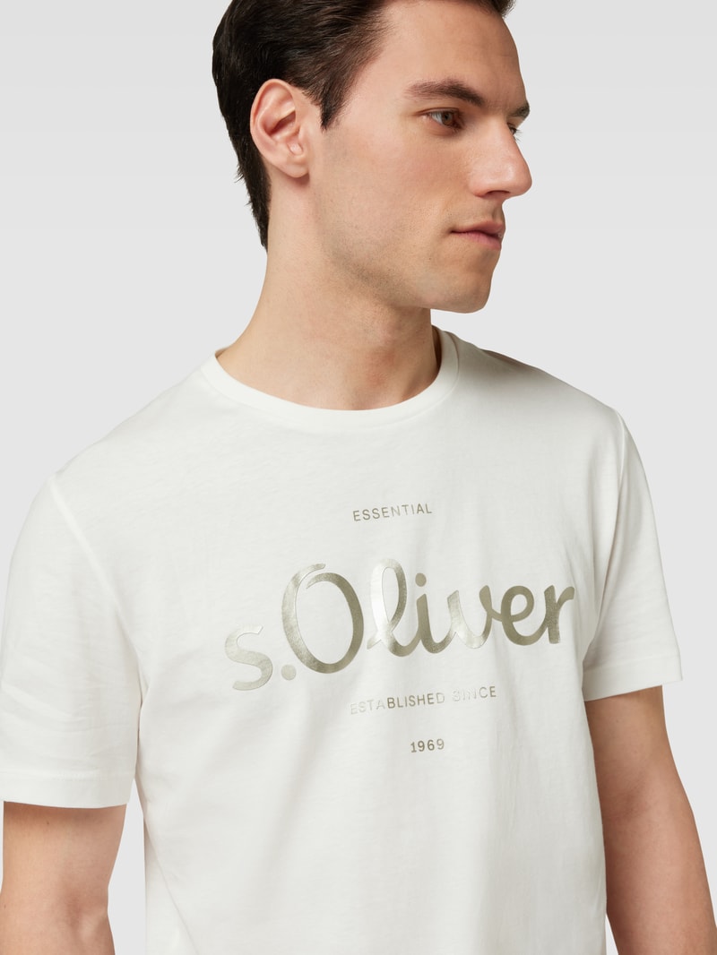 T-Shirt mit Label-Print in weiß