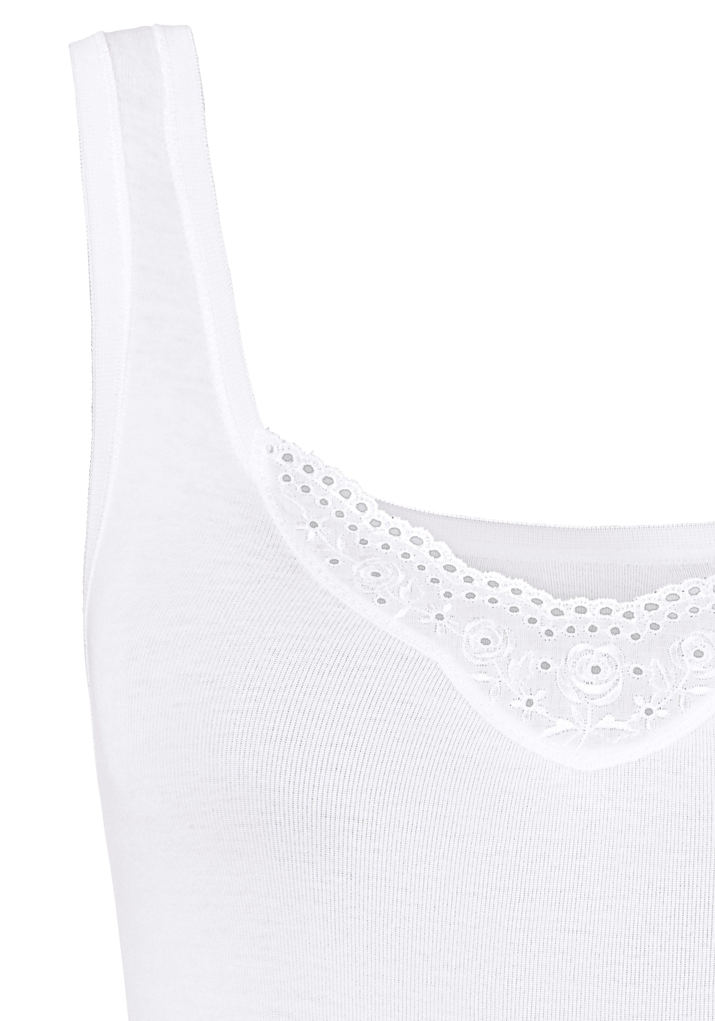 Schiesser Unterhemd Cotton Essentials (2er-Pack) mit zwei unterschiedlichen Batist-Stickerei-Motiven
