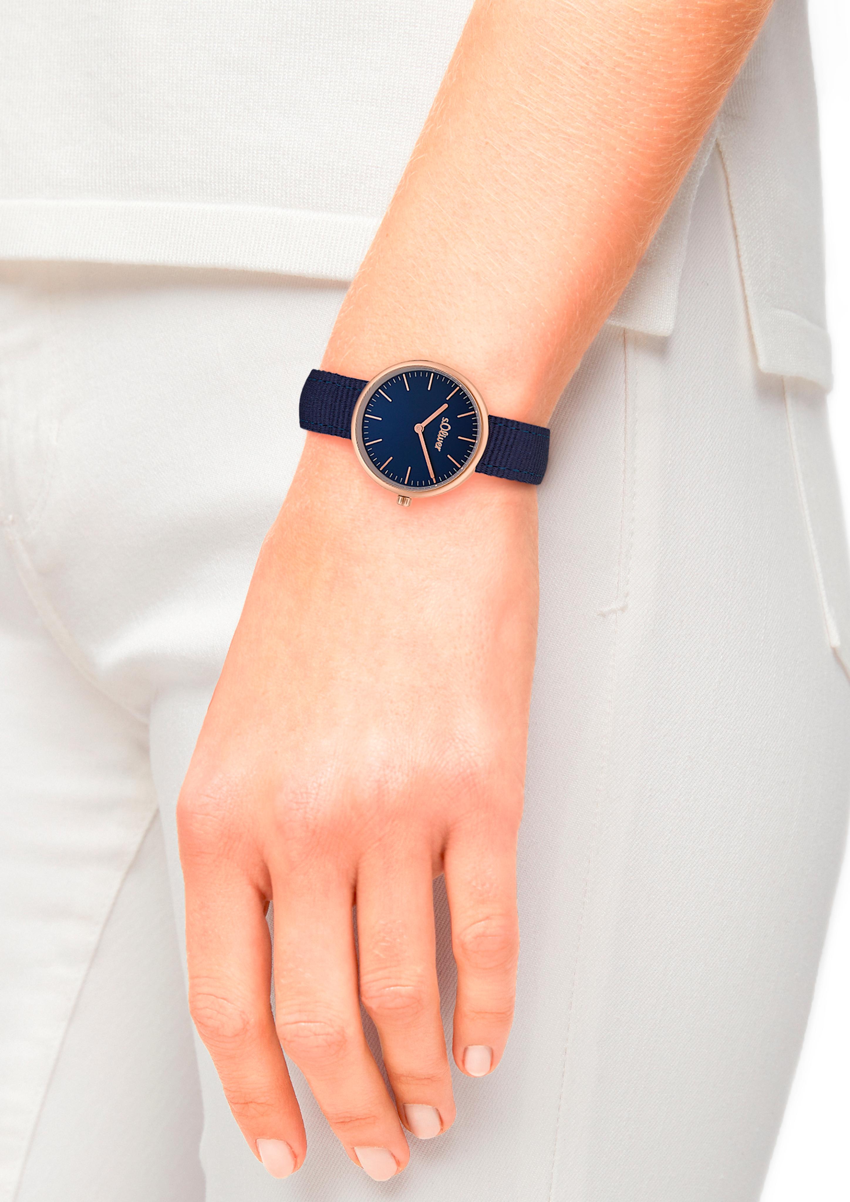 Moderne Uhr mit Textilarmband  6006356-55B0