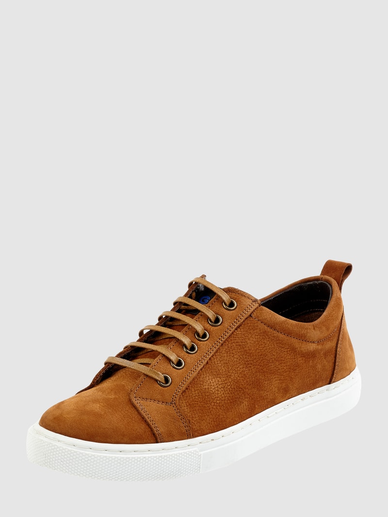 Sneaker aus Veloursleder in cognac