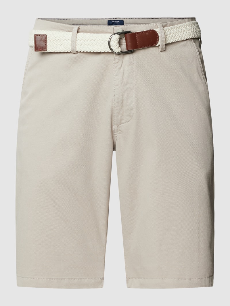 Bermudas mit französischen Eingrifftaschen in ecru