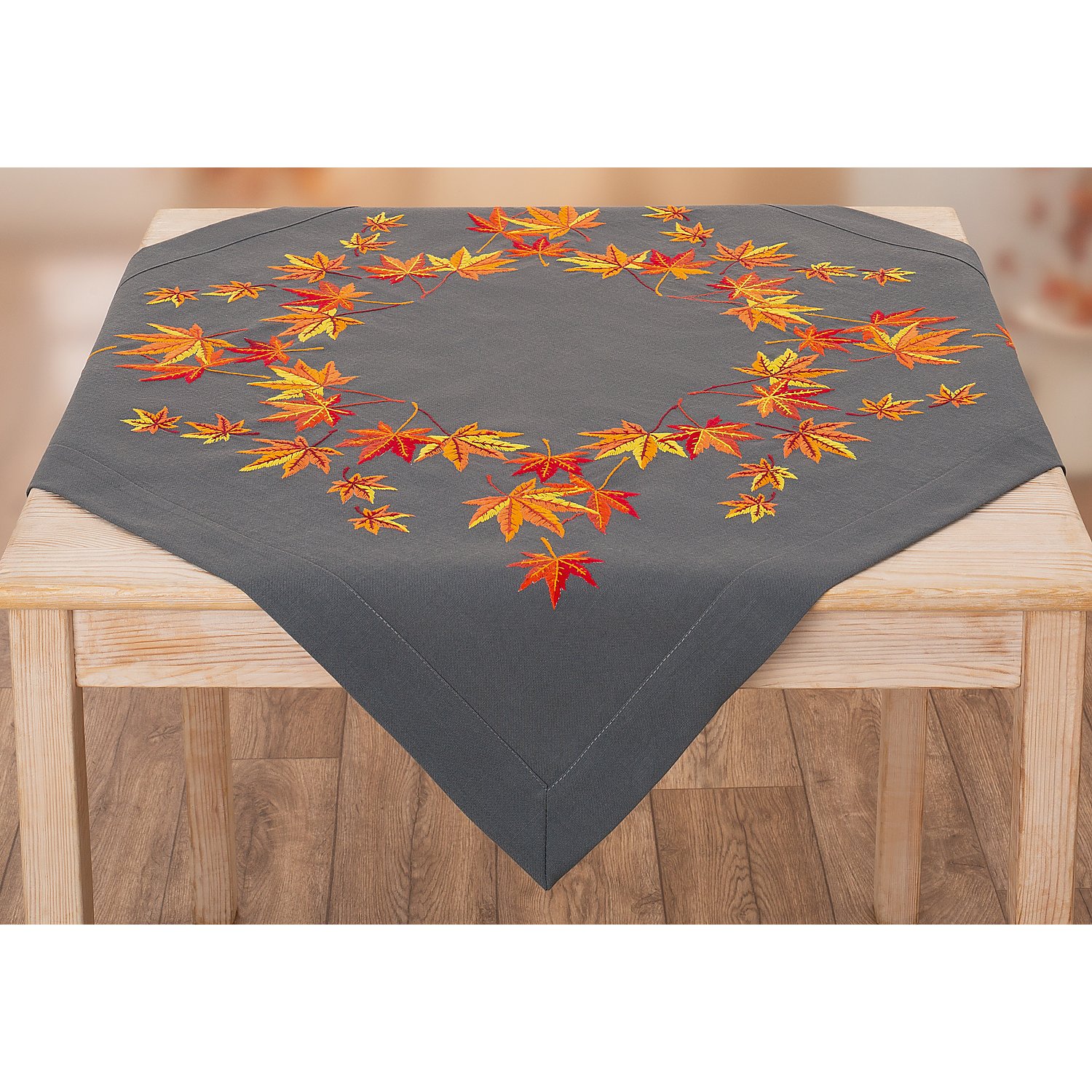 Stickmitteldecke 