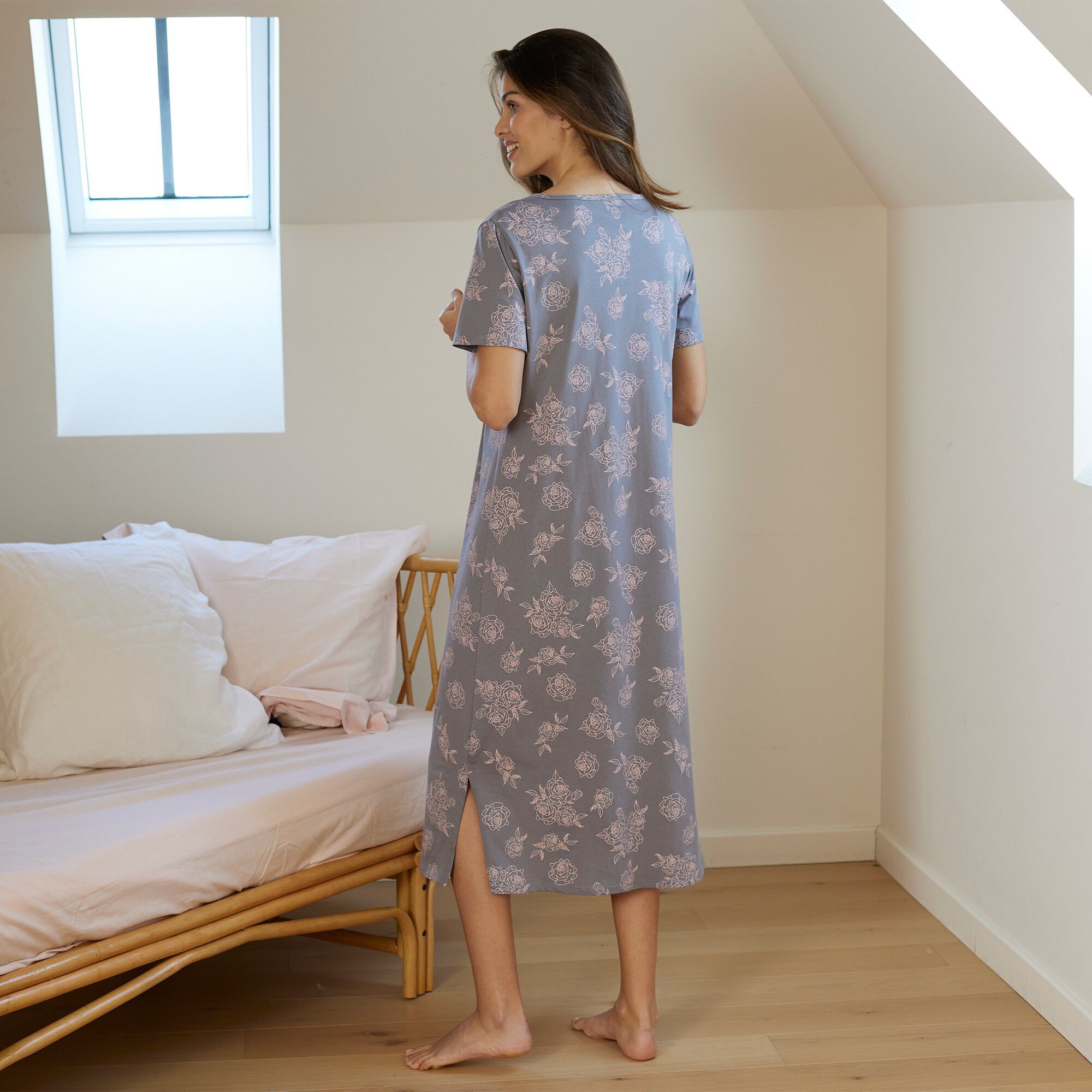 Chemise de nuit longue manches courtes imprimée 