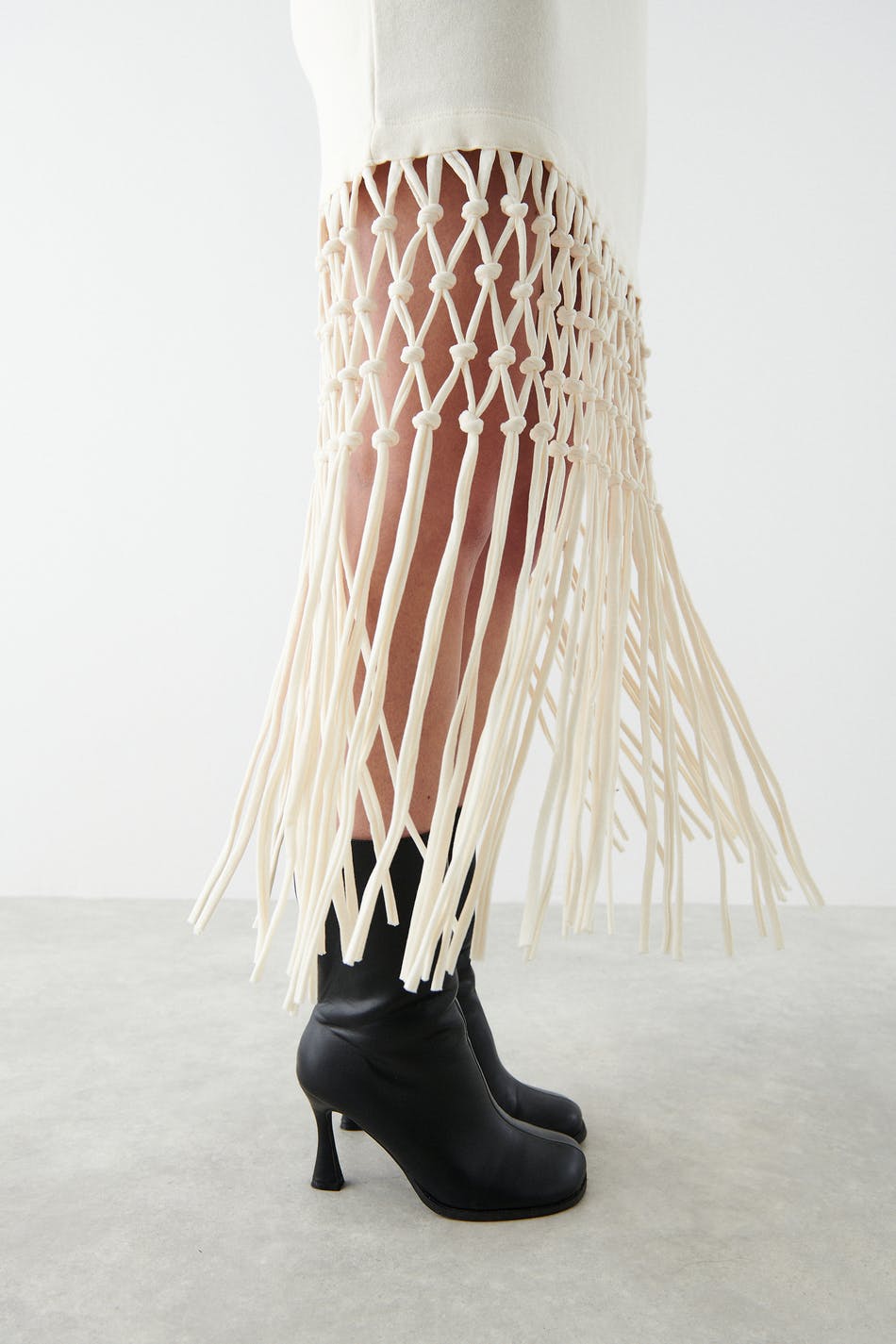Sunny fringe skirt