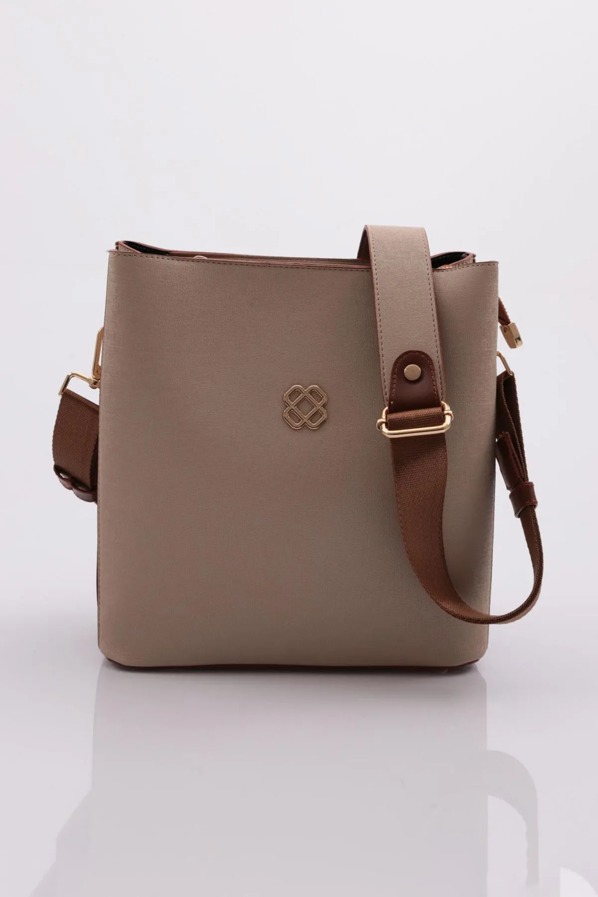 DGN  Schulter- und Handtasche für Damen, Modell Column 520, Creme/Hellbraun