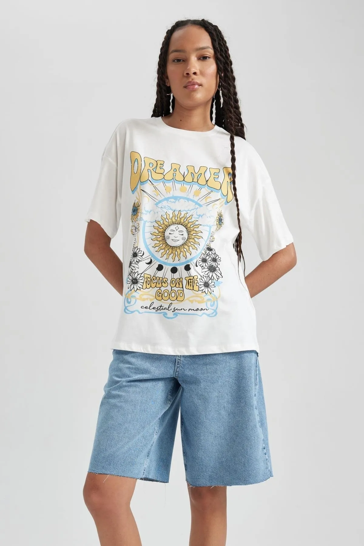 DeFacto  Jeans mit normaler Taille, 100 % Baumwolle, Bermuda B1242ax23hs