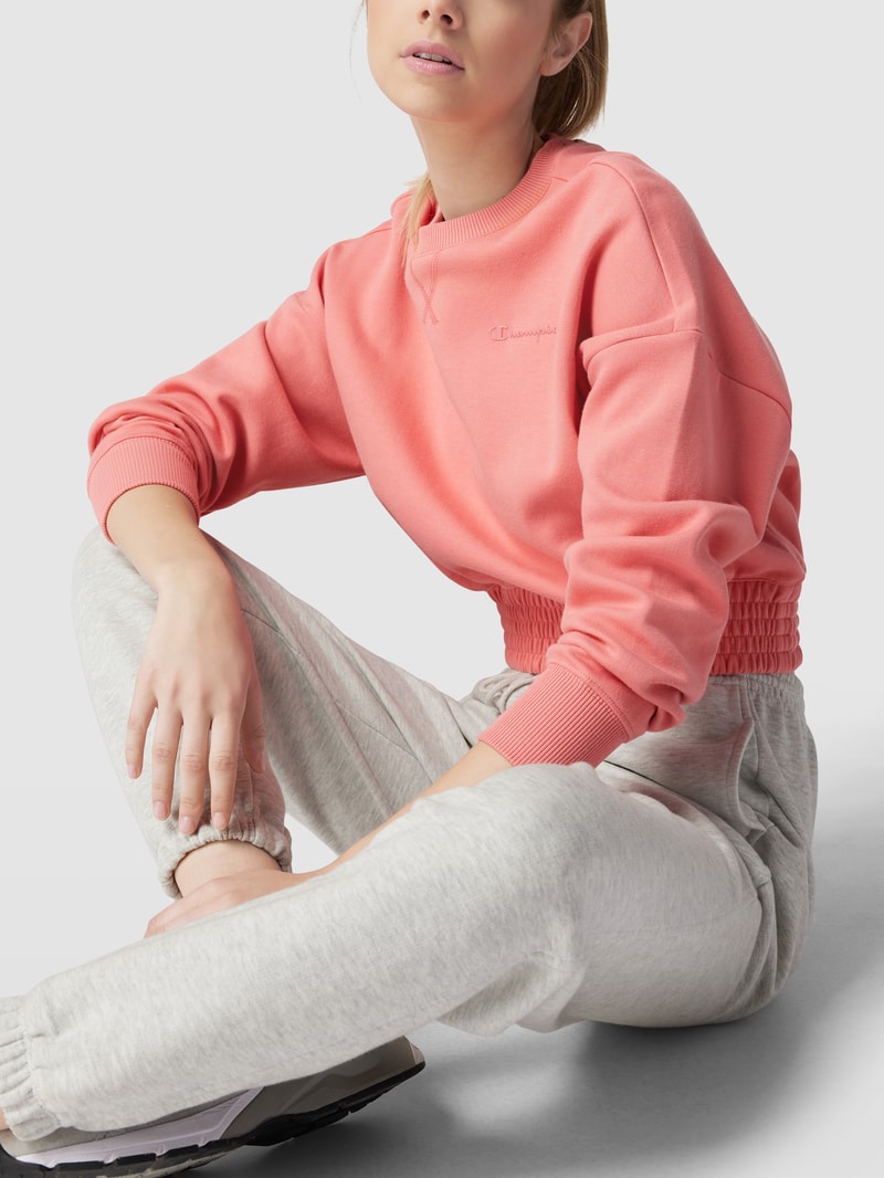 Cropped Sweatshirt mit Label-Details in fuchsia