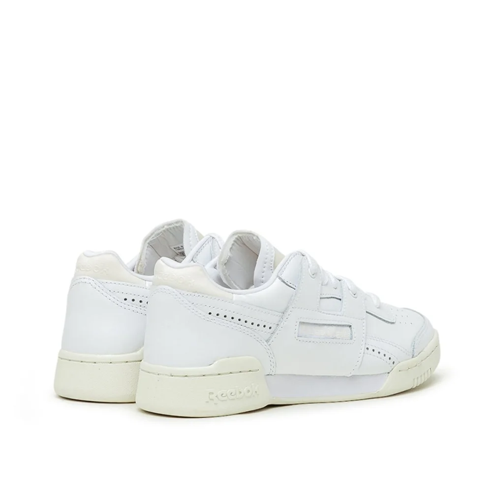 Reebok Workout Lo Plus FV2381 / weiss