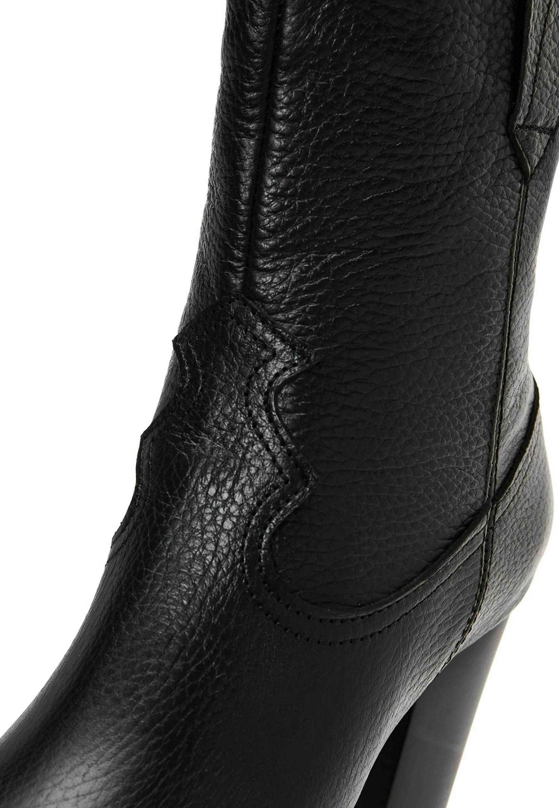 Botines de tacón Derimod
