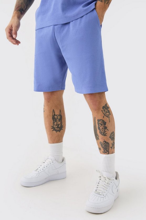 Lockere mittellange gerippte Shorts