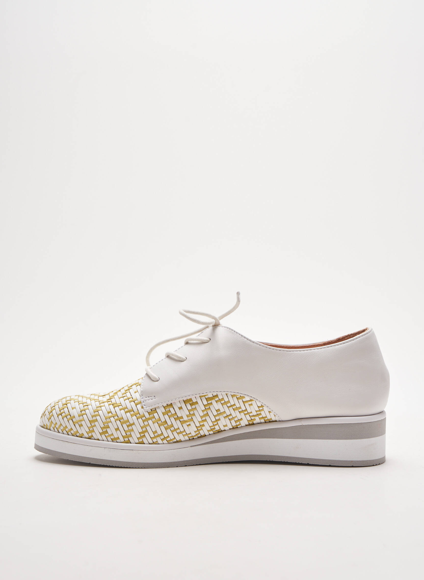 Fugitive By Francesco Rossi Baskets Femme couleur blanc