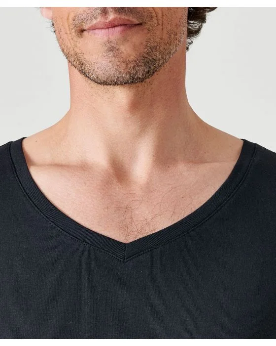 Lot de 2 tee-shirts Essential col V, manches courtes