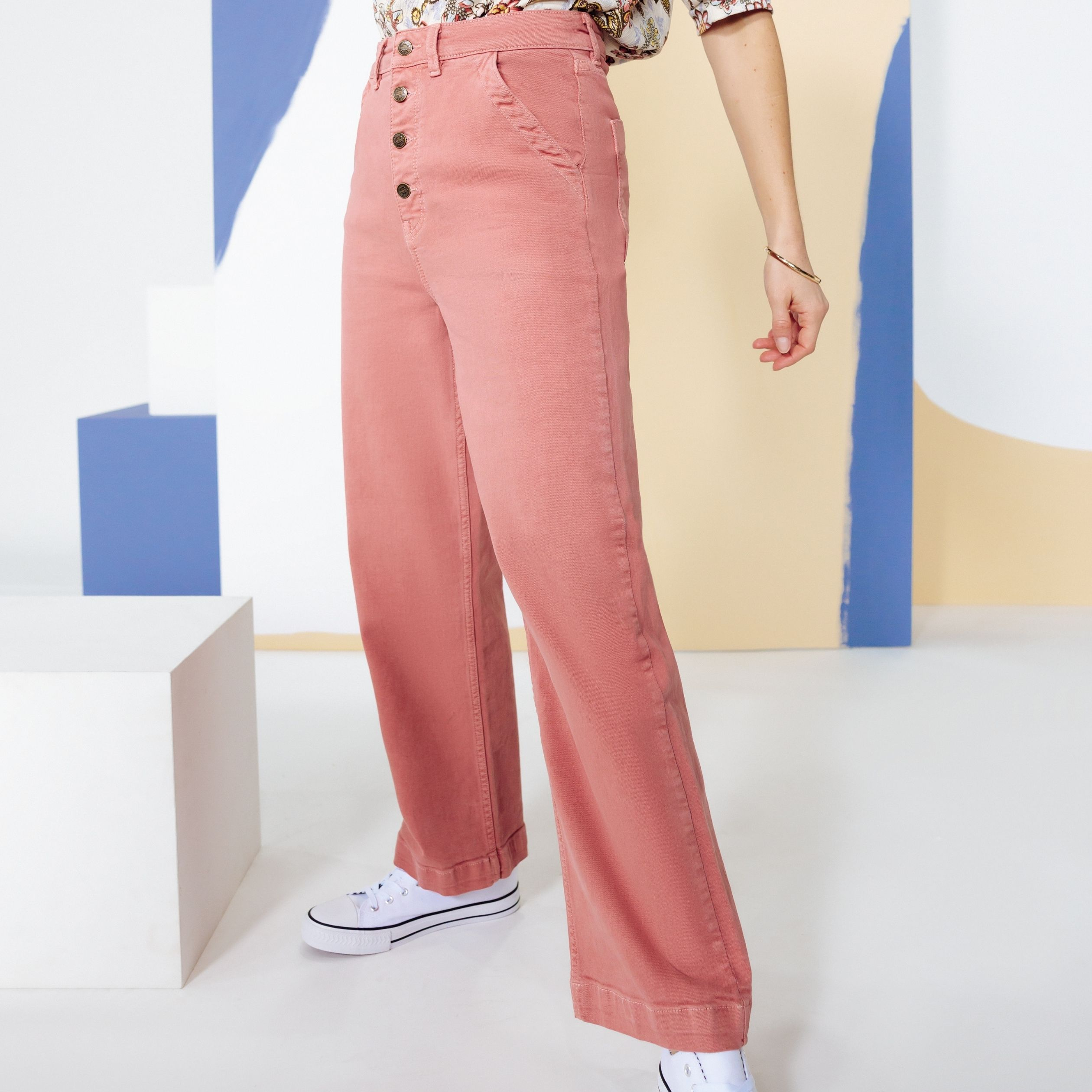 Pantalon jambe large 7 8ème boutonné rose framboise femme | La Halle