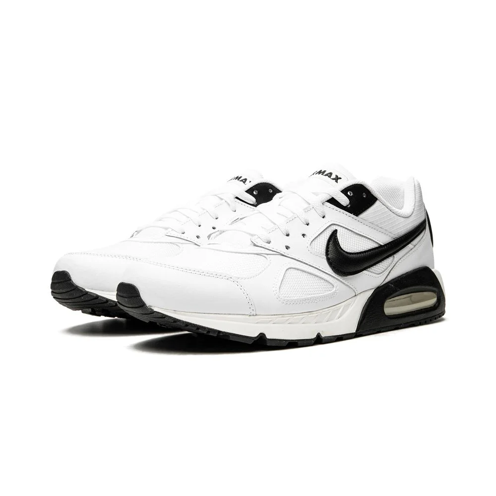 Nike Air Max IVO 580518-106 / weiss