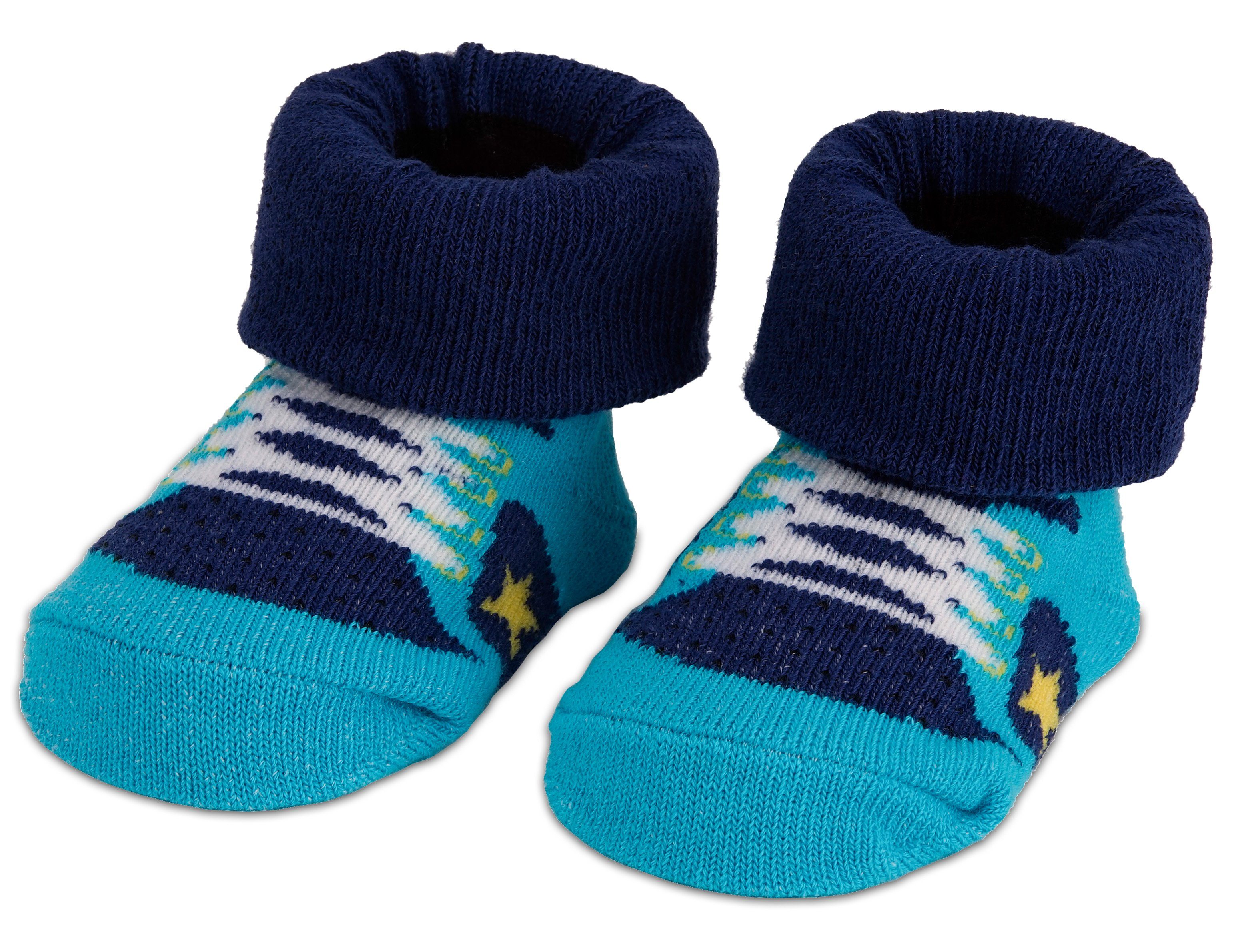 BRUBAKER Strümpfe Babysocken für Jungen und Mädchen 0-12 Monate (4-Paar, Baumwollsocken im Sneaker Style) Turnschuh Design, Baby Geschenkset für Neugeborene in Geschenkverpackung mit Schleife, Schuh Optik