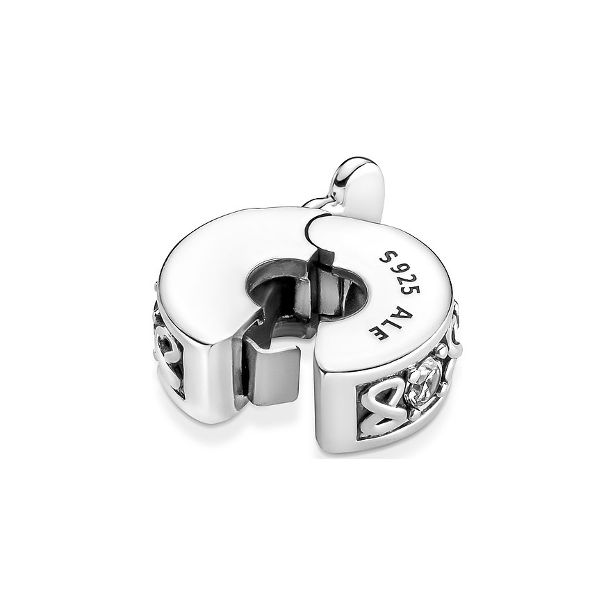 Pandora Charm Moments