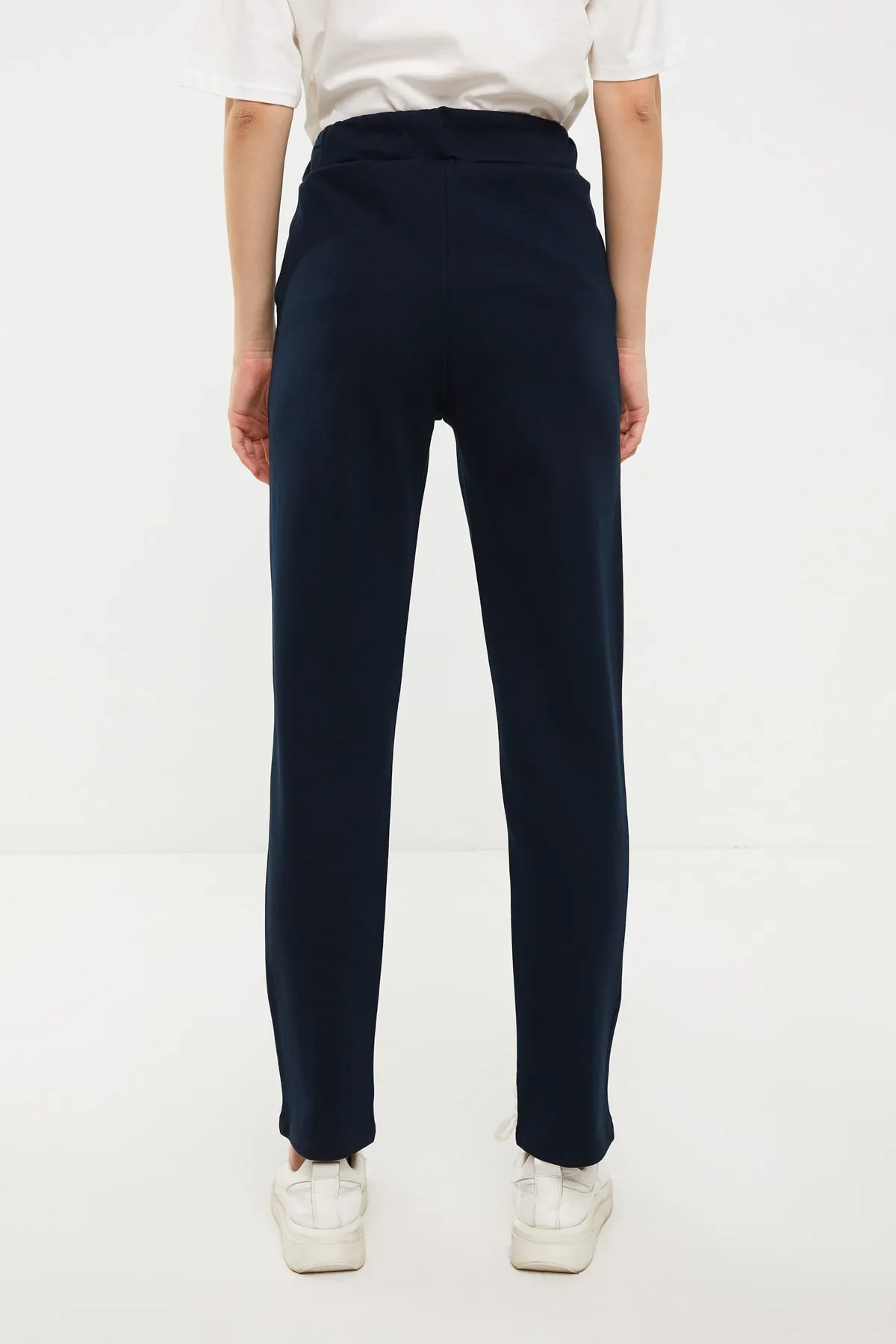 LC Waikiki  Jogginghose - Dunkelblau - Relaxed