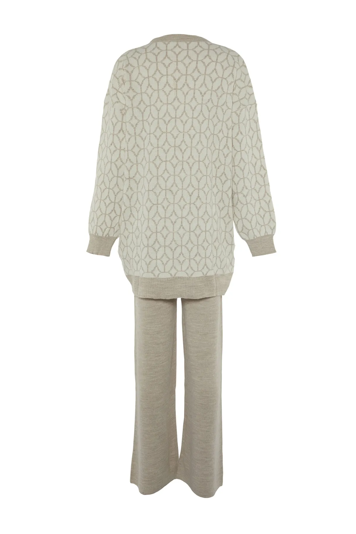 Trendyol Modest  Beiges Strickset aus Pullover und Hose mit geometrischem Muster TCTAW23US00006