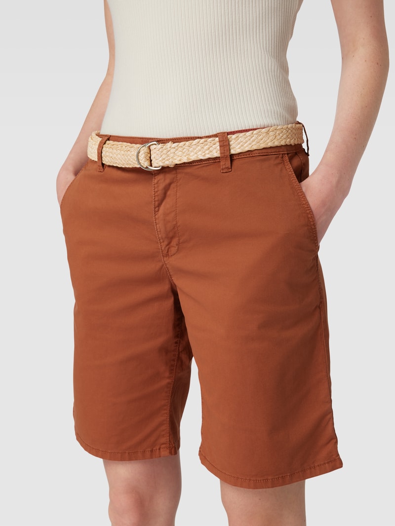 Chino-Shorts in rostrot