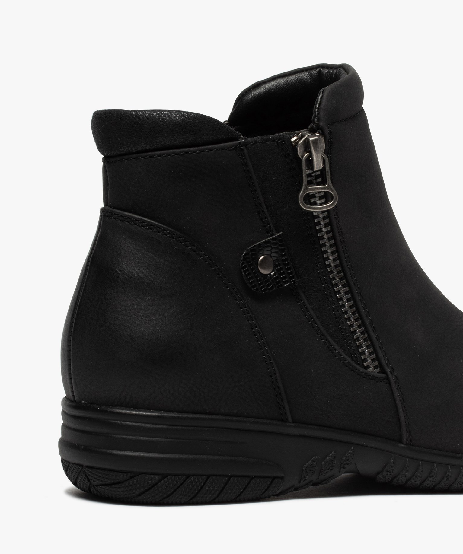 Boots femme unies à talon plat bout rond et zip fantaisie | GEMO