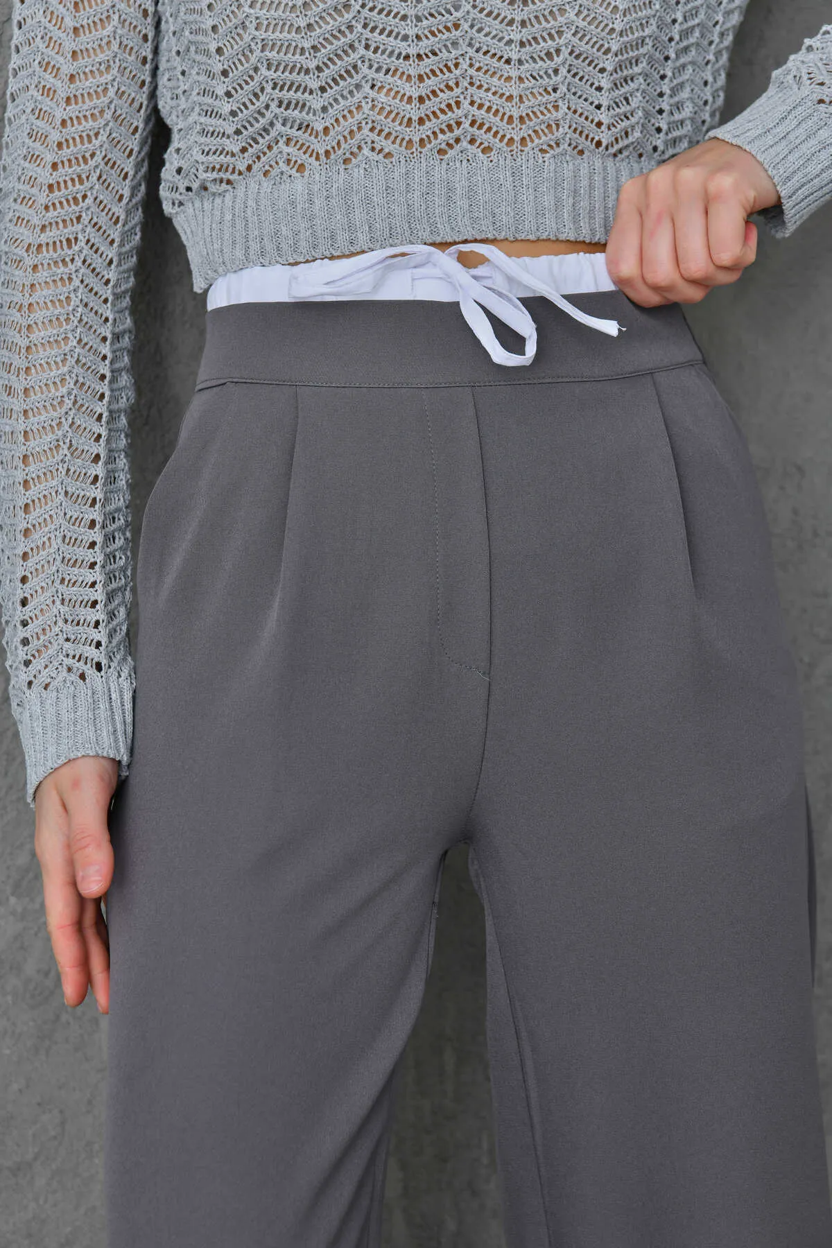 VOLT CLOTHİNG  Weiße Lycra-Hose mit hoher Taille und Futter für Damen