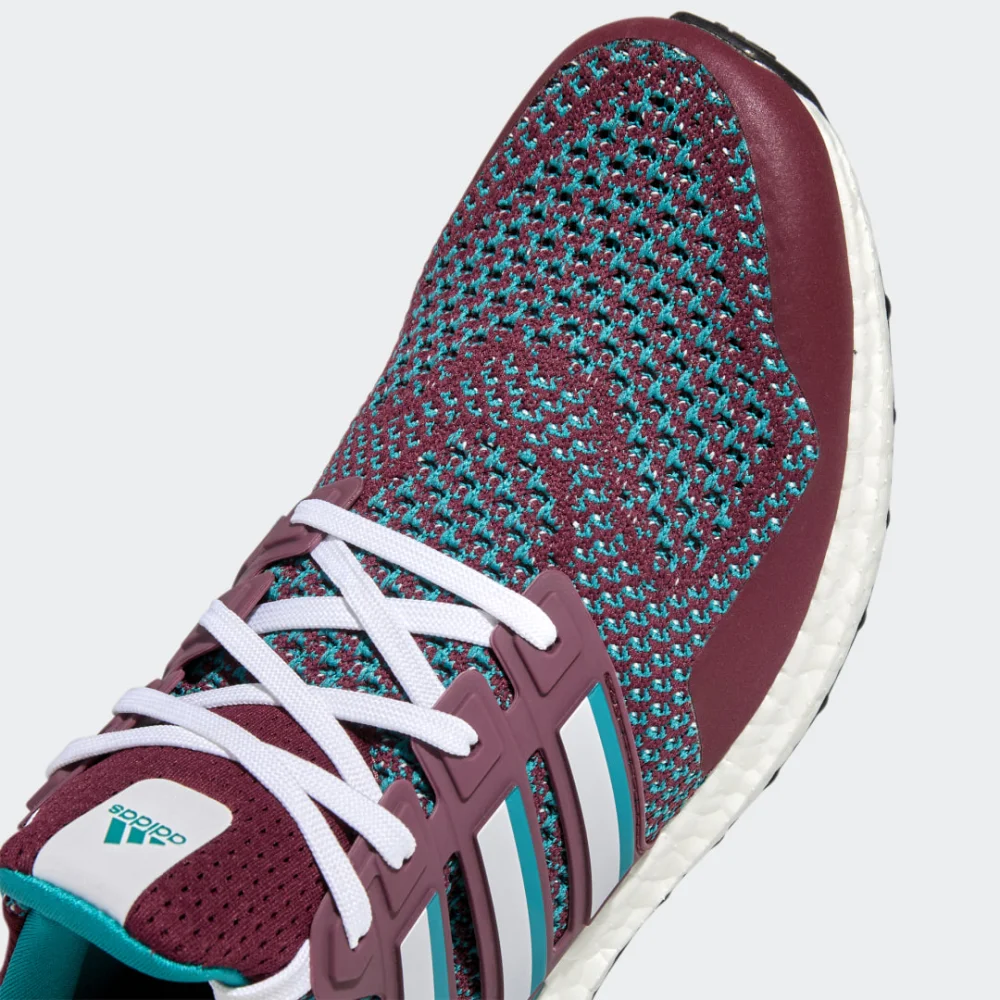 adidas Ultraboost DNA 1.0 Mighty Ducks Jesse Hall x GX2117 / rot
