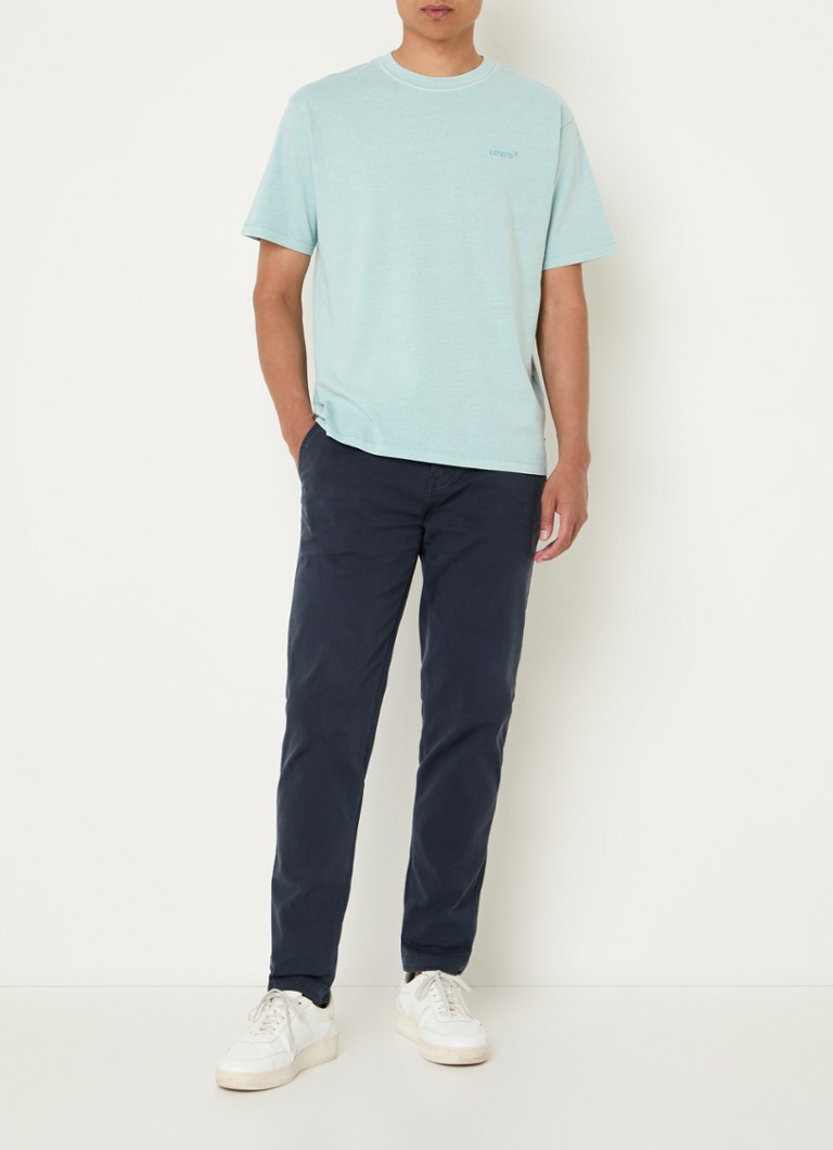 Camiseta Levi's com logotipo
