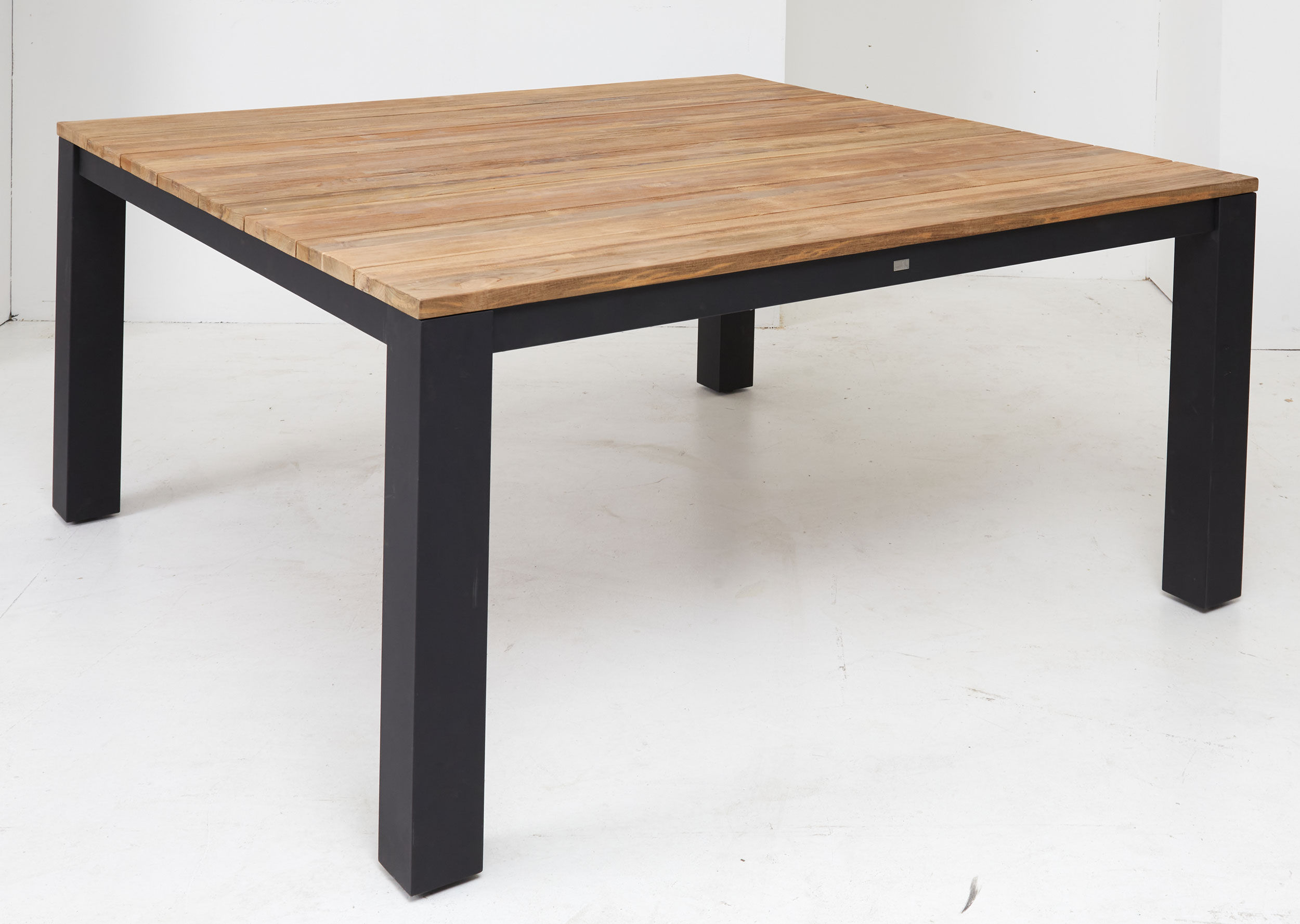 OUTDOORGartentisch quadratisch Teak
