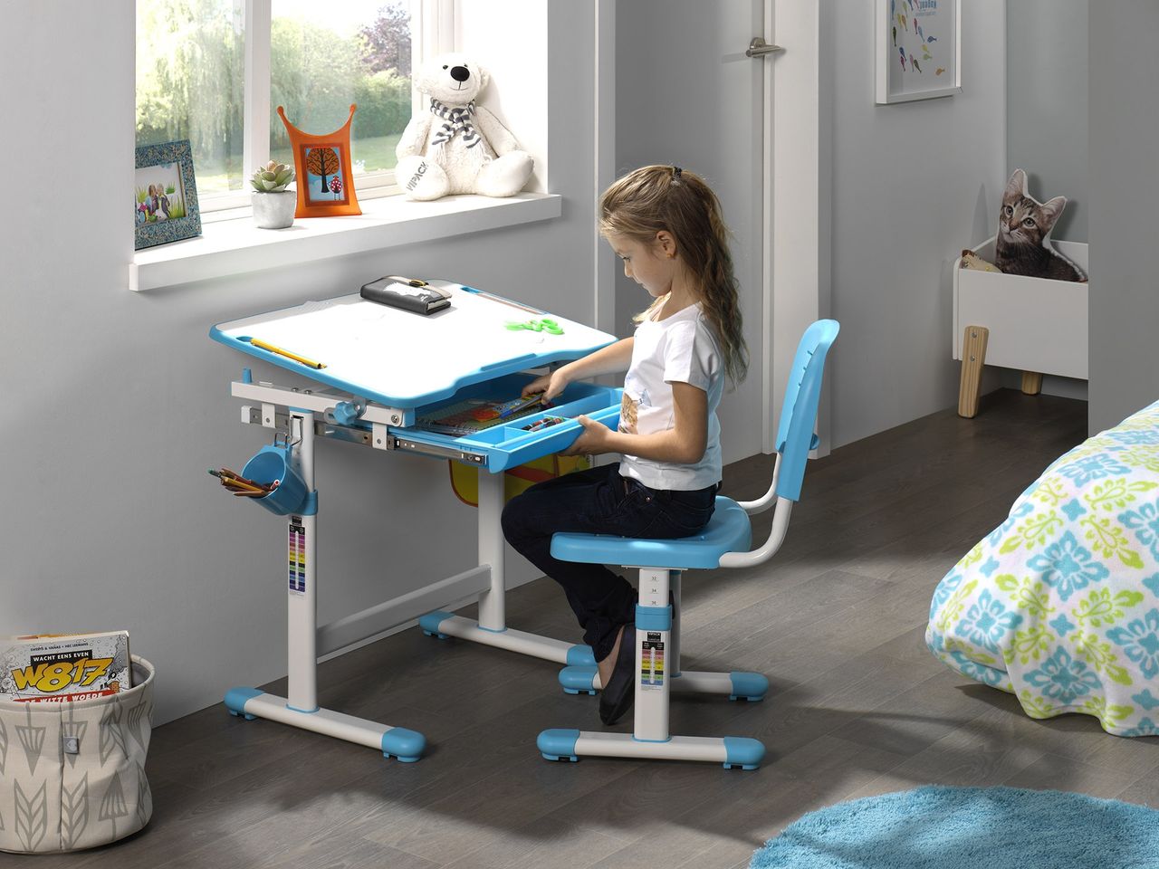 VIPACK COMFORTLINE höhenverstellbarer Schreibtisch inkl. Schreibtischstuhl 201 BLAU