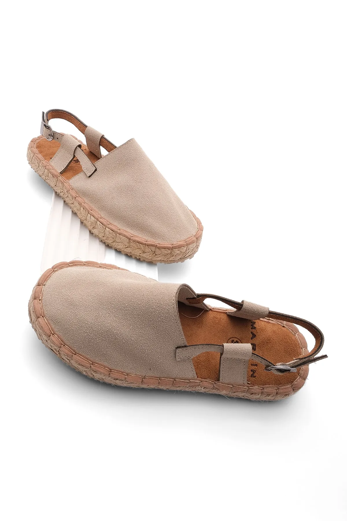 Marjin  Damen Espadrilles mit Strohdetail und geschlossener Vorderseite, Alltagssandalen Dokez Beige