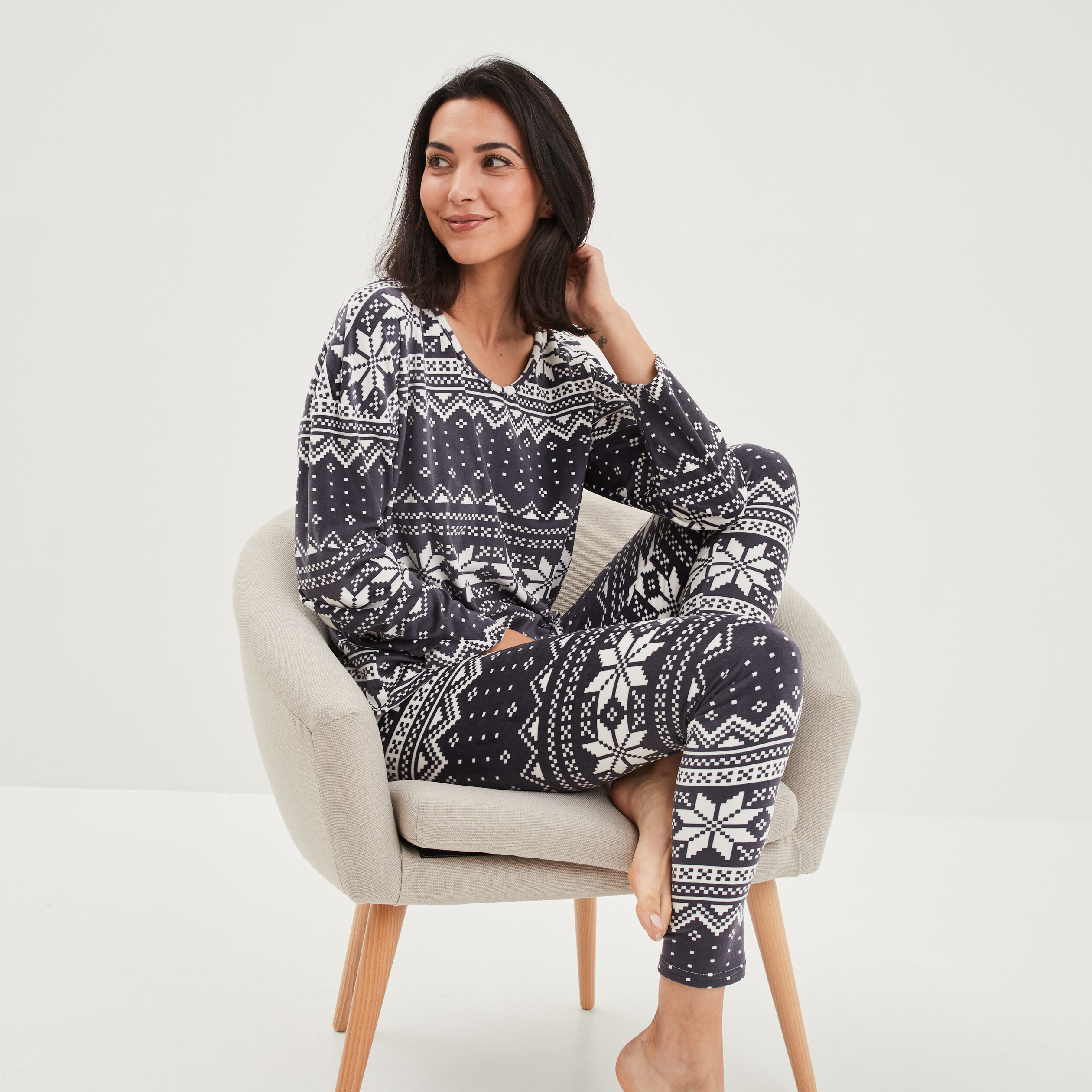 Ensemble pyjama pantalon velours bleu marine femme | La Halle