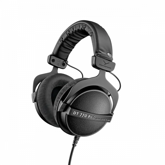 DT 770 PRO Black Edition Referenzkopfhörer für Kontroll- und Monitorzwecke – 80 & 250 Ohm (geschlossen)