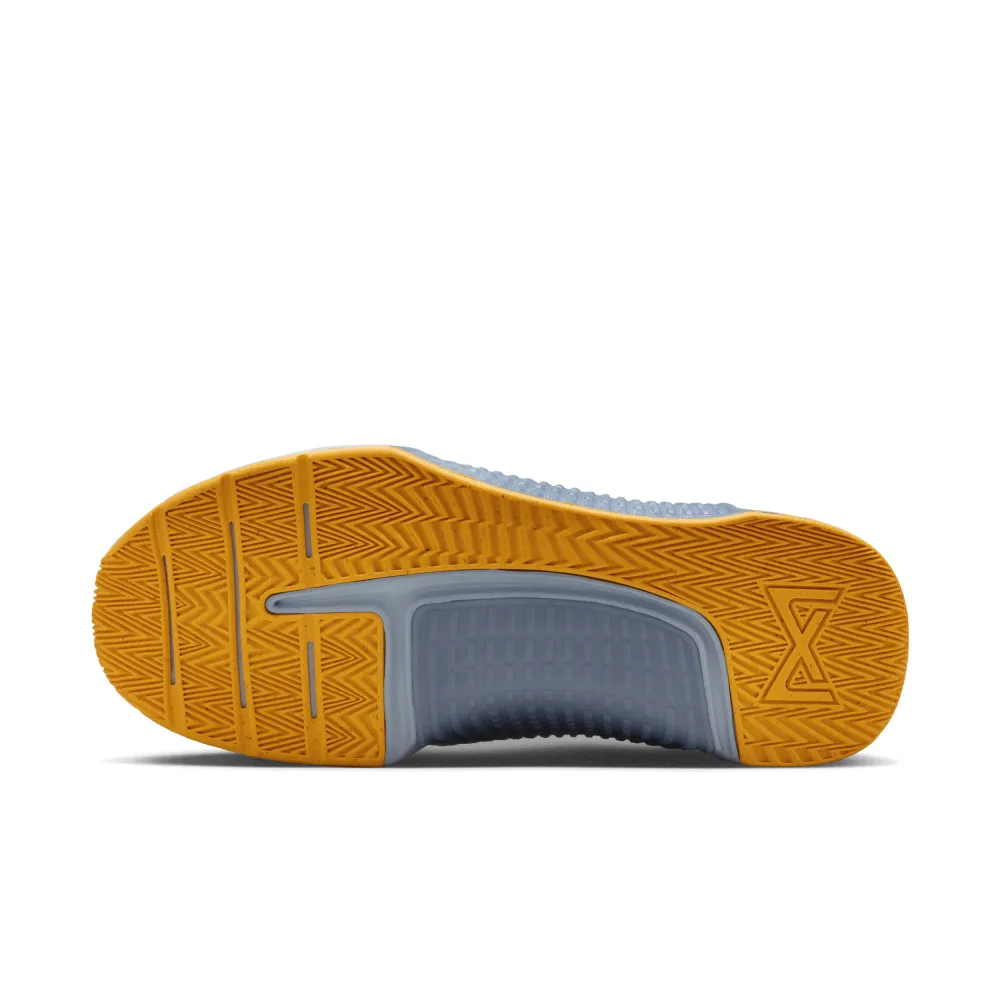 Nike Metcon 9 Workout DZ2617-005 / grau