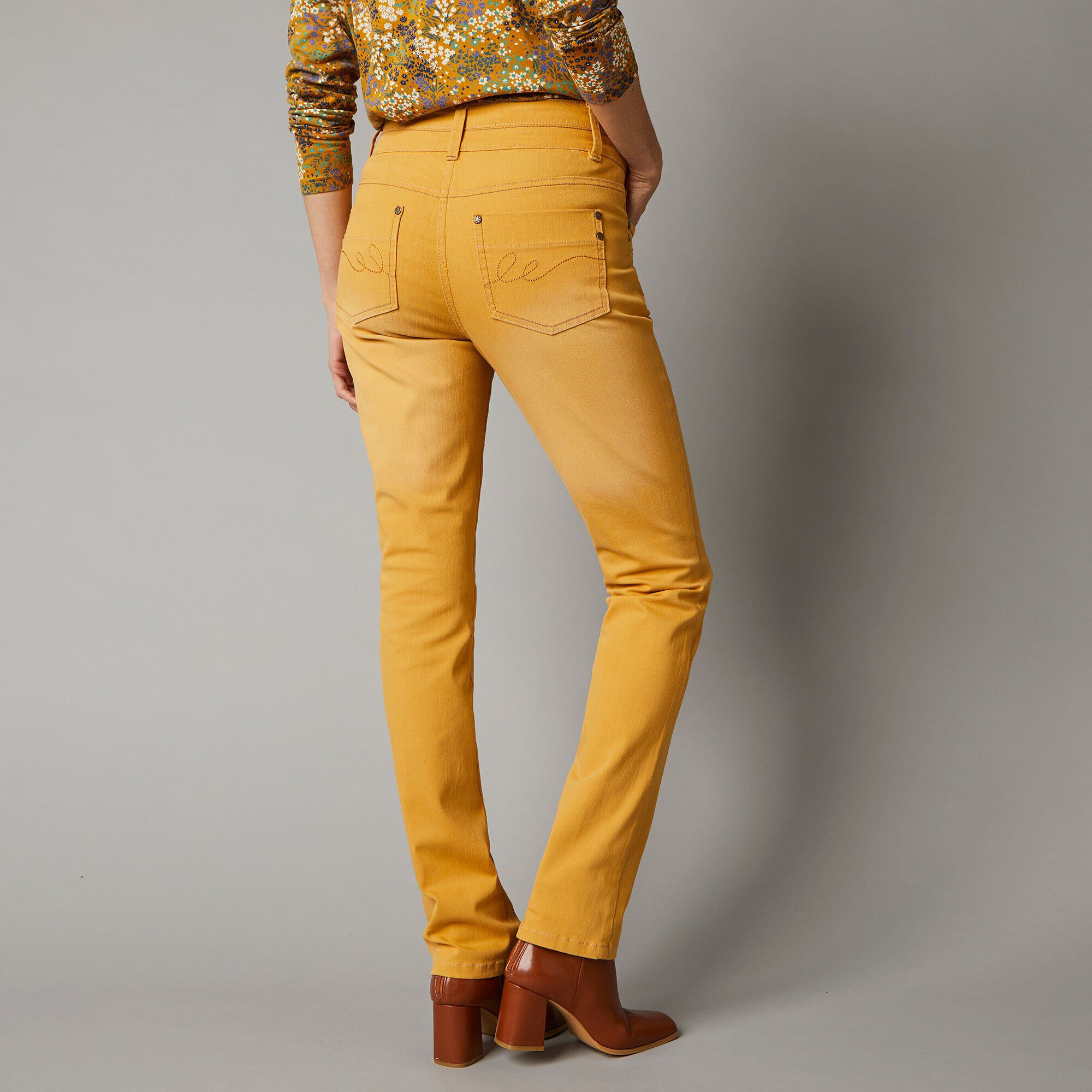 Jean coupe droite stretch couleur