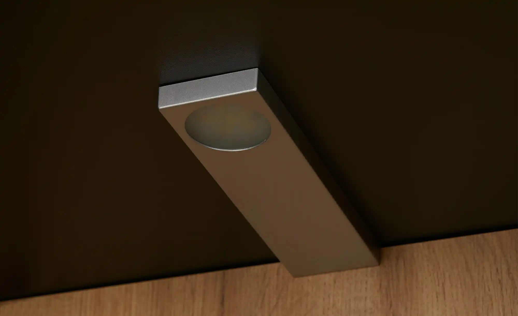 LED-Unterbauspot